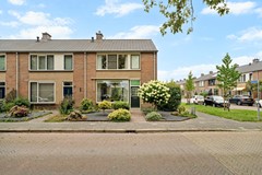 Zuiderzeelaan 47, in Bunschoten-Spakenburg-01.jpg